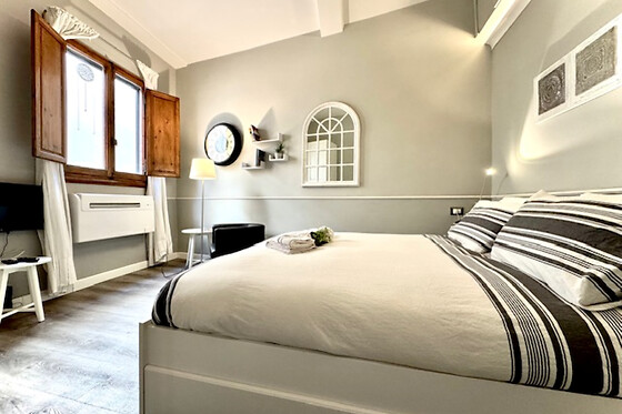 VELLUTI CHIC HOUSE - photo 1