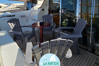 Insolito soggiorno di una notte con colazione in barca presso L'Arca Boat nel golfo di Napoli