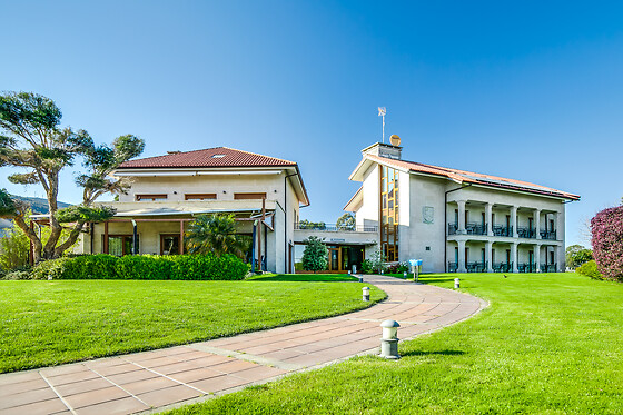 HOTEL RURAL CAMPANIOLA - photo 1