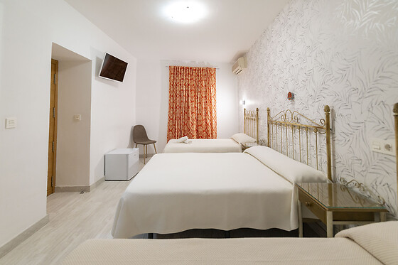 HOTEL MANZANITO - photo 1