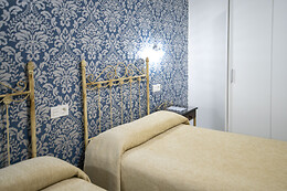 HOTEL MANZANITO