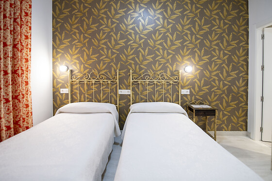 HOTEL MANZANITO - photo 8