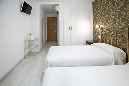 HOTEL MANZANITO