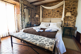 HOTEL RUSTICO LUGAR DE COTARIÑO