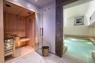 Soggiorno di una notte con accesso alla spa presso Corte Sospesa in provincia di Viterbo