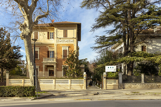 Soggiorno benessere di una notte per due all'Hotel Villa dei Platani Boutique Hotel & Spa a Foligno in provincia di Perugia