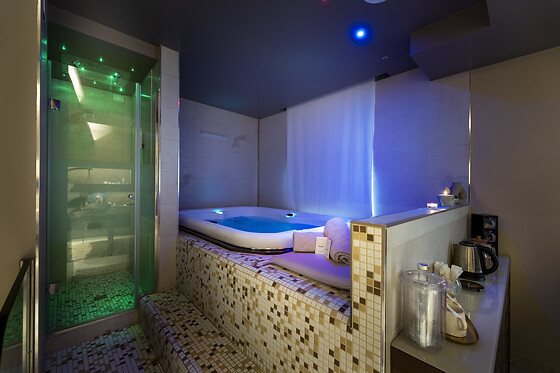 Soggiorno benessere di una notte per due all'Hotel Villa dei Platani Boutique Hotel & Spa a Foligno in provincia di Perugia