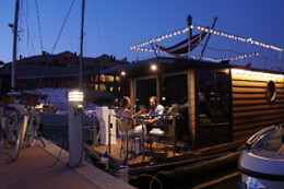 LITTLE PARÍS - LA MAISON BATEAU