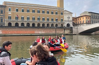 Aperirafting a scelta lungo il fiume o sul lago per un gruppo di 4 persone con Lucca Rafting
