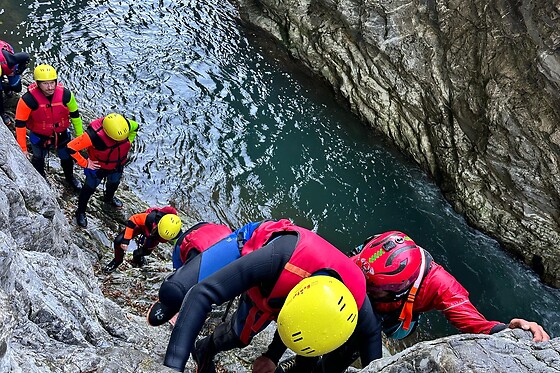 Rafting Experience a scelta tra due percorsi per due persone con Lucca Rafting
