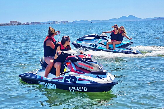 ADVENTURE JETSKI - photo 0
