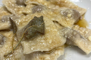 Cena con bevande presso il ristorante la Marmotta in provincia di Brescia