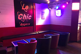 Le Chic Bar