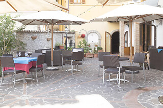 Ricco pranzo o cena presso l'Hotel Il Panciolle a Spoleto, in provincia di Perugia