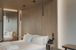 ATMOS HOTEL BOUTIQUE