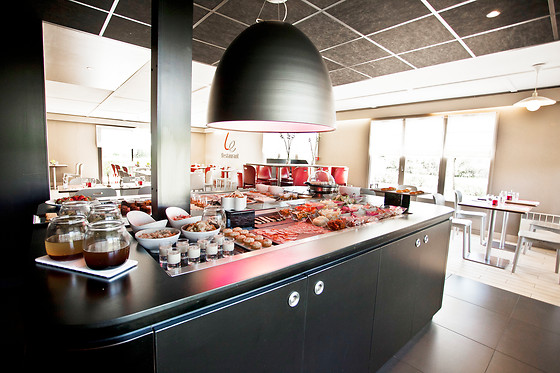 Hotel Campanile Vire - photo 2