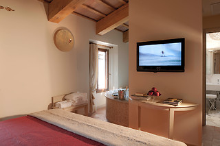 Soggiorno di due notti con colazioni all'Oste del Castello Wellness & Bike Hotel in provincia di Rimini
