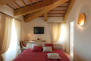 Soggiorno di due notti con colazioni all'Oste del Castello Wellness & Bike Hotel in provincia di Rimini