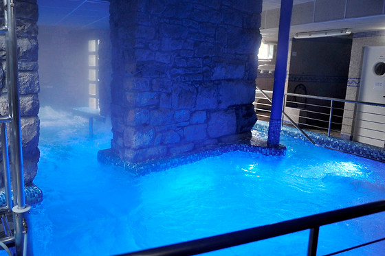 BALNEARIO CALDAS DE LUNA - photo 2