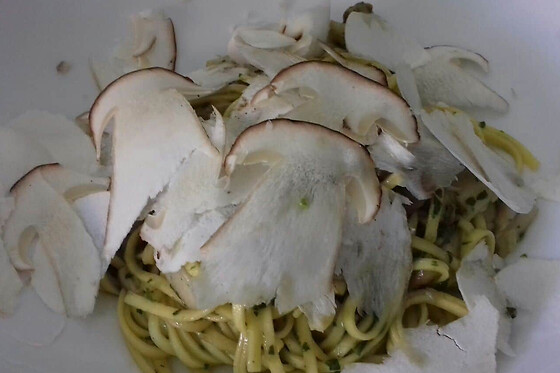 Ricca cena con bevande presso Locanda Degli Sfizi in provincia di Cuneo