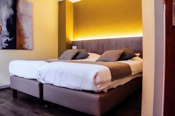 Online Booking EPS - photo 1