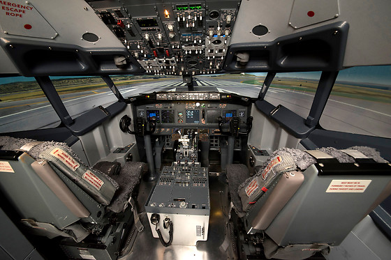 European Flight Simulator - photo 1