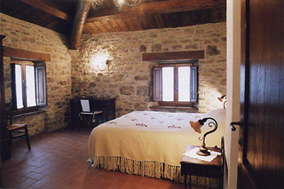 Soggiorno di una notte con colazione per due all'Agriturismo Il Casalone a Badia Tedalda in provincia di Arezzo
