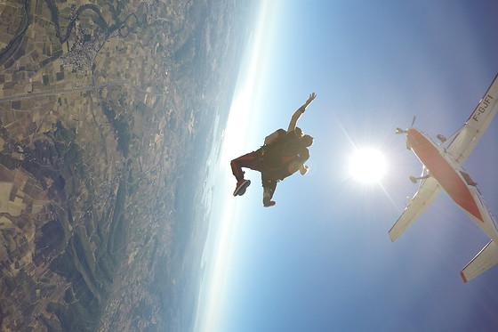CHUTEXTREM PARACHUTISME - photo 1