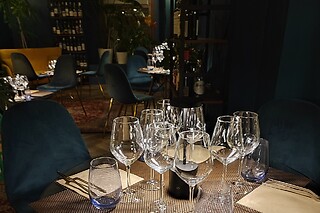 Cena con bevande presso Plantago Natural Wine Bar a Prato