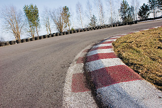 Attività Sportiva presso Legends Cars Motodromo di Castelletto di Branduzzo