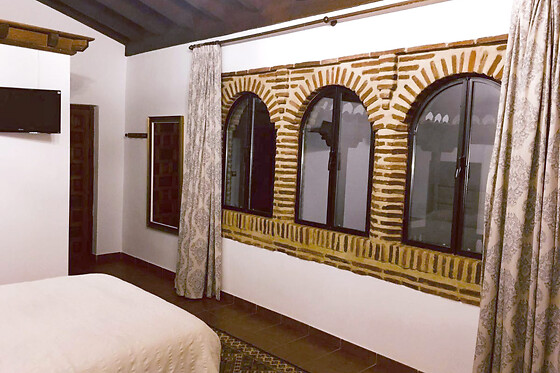 HABITACIONES LAS TERMAS - photo 10