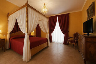 Soggiorno di due notti con colazioni e accesso alla spa al Grand Hotel Vigna Nocelli in provincia di Foggia