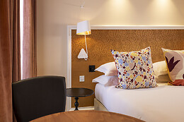Hôtel Elysées 8