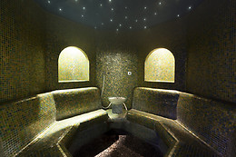IN GOLD HOTEL & SPA****