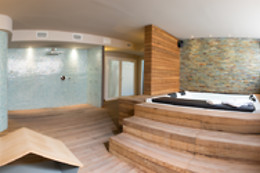 LAGAYA APARTAMENTS & SPA