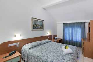 Soggiorno con colazione all'Hotel La Darsena in provincia di Perugia