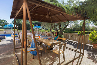 Soggiorno con colazione all'Hotel La Darsena in provincia di Perugia