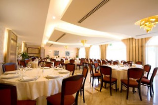 Soggiorno di due notti con colazione presso Grand Hotel Olimpo ad Alberobello, in provincia di Bari
