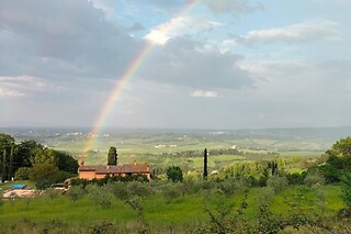 Soggiorno enogastronomico di una notte presso Agriturismo Regno di Toscana in provincia di Livorno