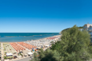 Soggiorno di una notte con cena presso Hotel Gloria a Gabicce Mare