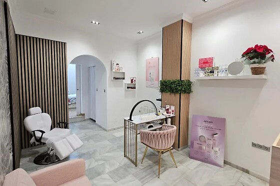 SARAI TORREBLANCA BEAUTY STUDIO - photo 2