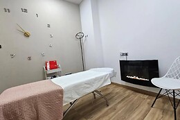 SARAI TORREBLANCA BEAUTY STUDIO