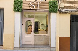 SARAI TORREBLANCA BEAUTY STUDIO