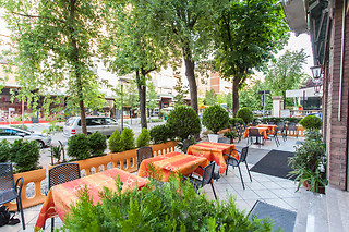 Soggiorno di due notti con colazioni all'Hotel Ristorante San Carlo in provincia di Parma