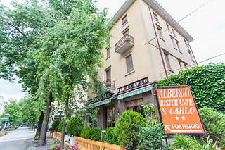 Soggiorno di due notti con colazioni all'Hotel Ristorante San Carlo in provincia di Parma
