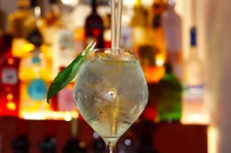 Nunc bar
