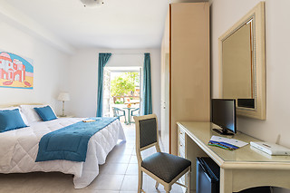 Soggiorno benessere di due notti per due all'Hotel Parco delle Agavi a Forio in provincia di Napoli