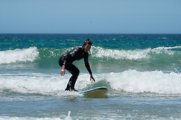 WEST LOCALS SURF SCHOOL