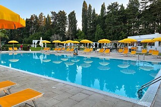 Soggiorno di due notti con colazioni al Relais Casina Copini in provincia di Lecce