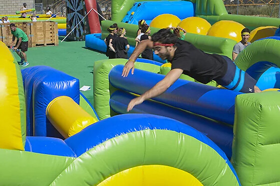 ACTION LIVE - photo 6
